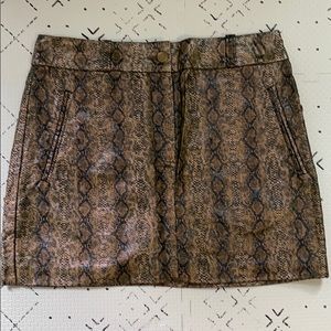 MINI SNAKE PRINT SKIRT